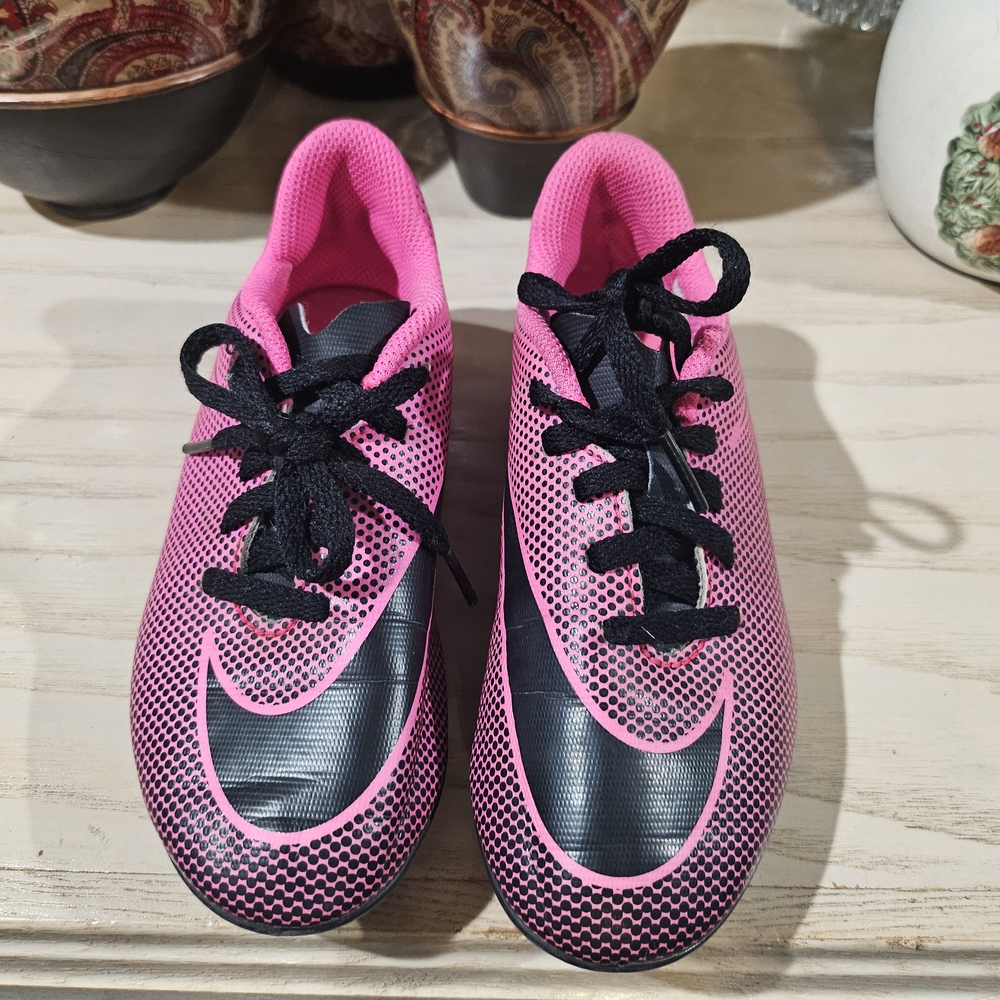 Nike Kids Pink and Black Sneakers